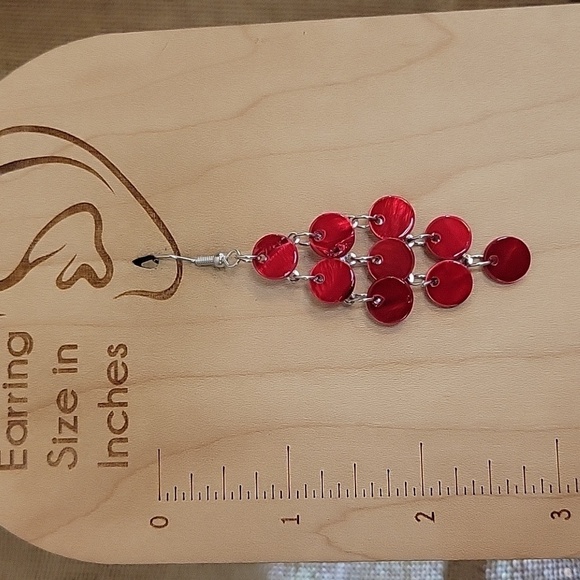 SEASHELL CHANDELIER EARRINGS, choice of color - Picture 4 of 8